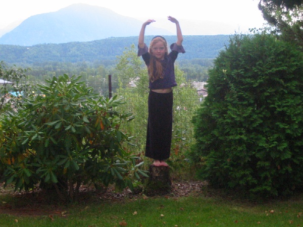 600x450 pixels (123K)